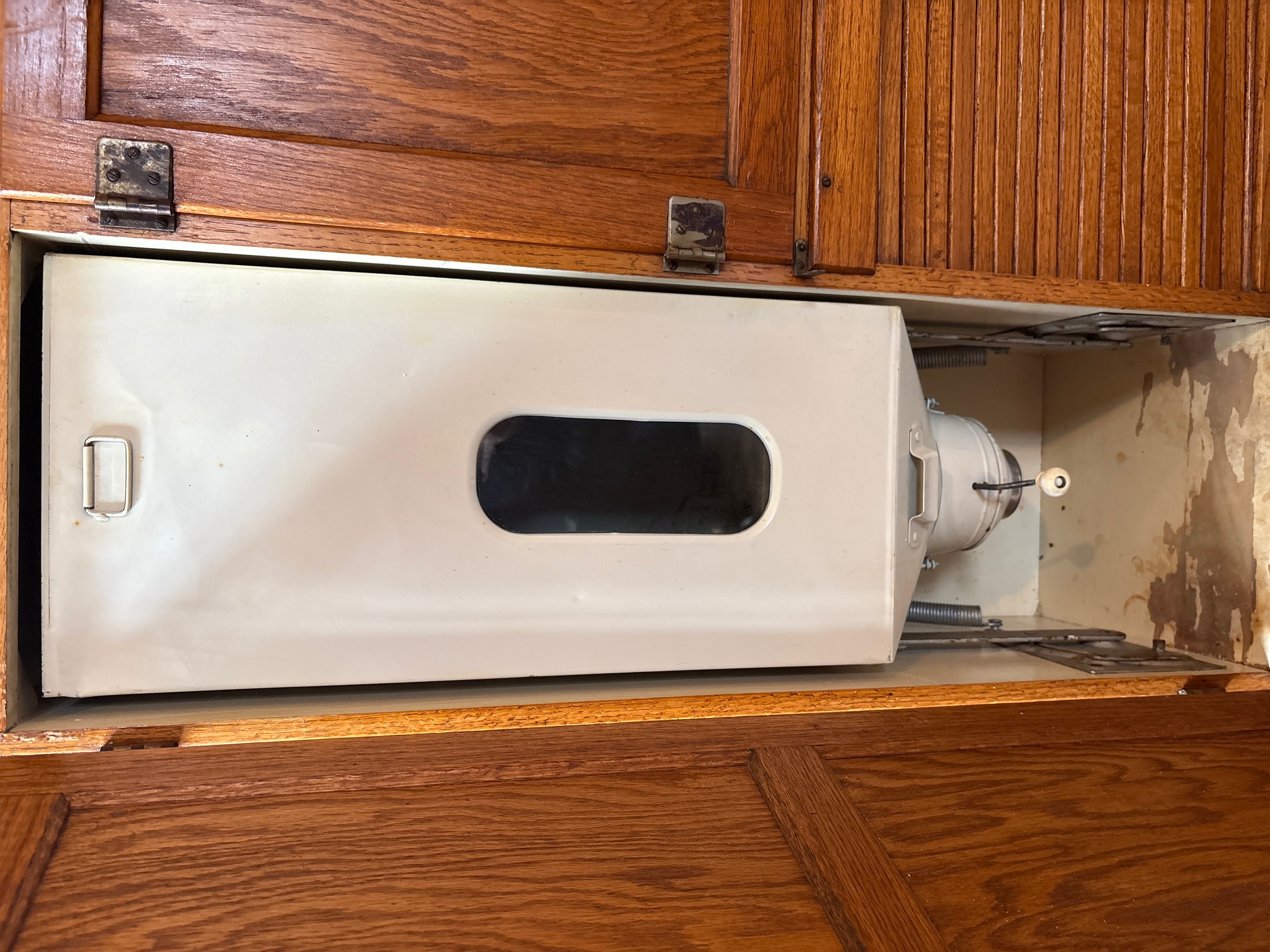 Hoosier cabinet-flour sifter.JPG