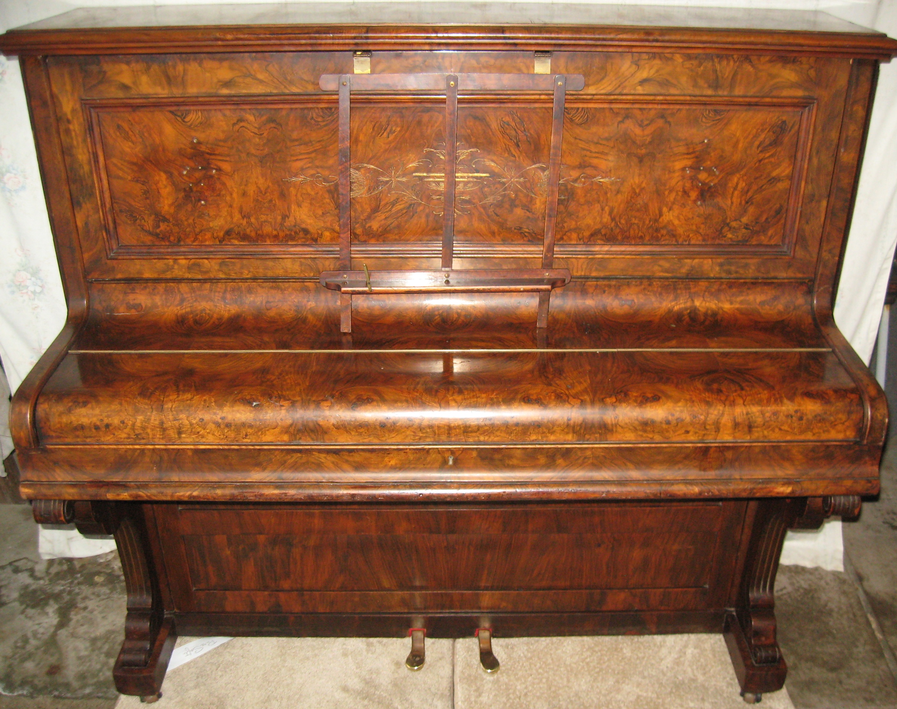 piano front view.jpg